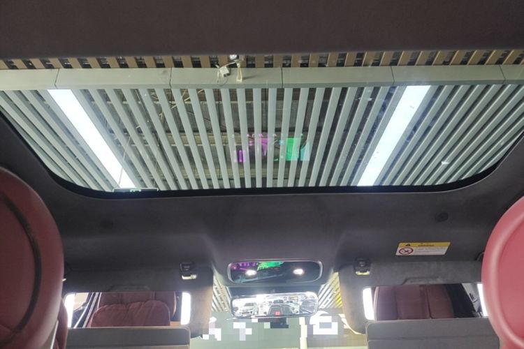 Used Hima AITO M8 2025 Extended-Range Max+ Version 53.4 kWh 6-Seater Edition Headliner