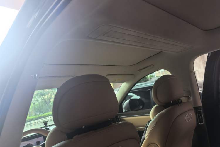 Used Hima AITO M8 2025 Extended-Range Ultra Version 53.4 kWh 6-Seater Edition Headliner