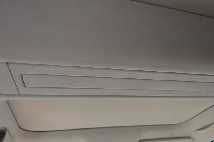Used Hima AITO M8 2025 Extended-Range Ultra Version 53.4 kWh 6-Seater Edition Headliner