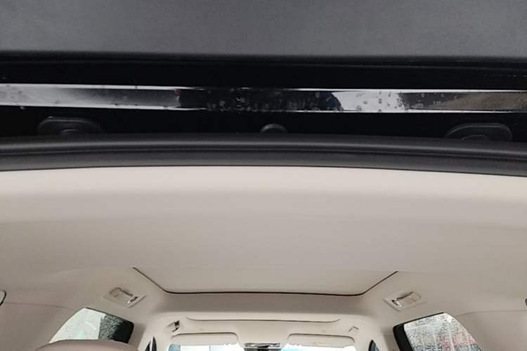 Used Hima AITO M8 2025 Extended-Range Max+ Version 53.4 kWh 5-Seater Edition Headliner