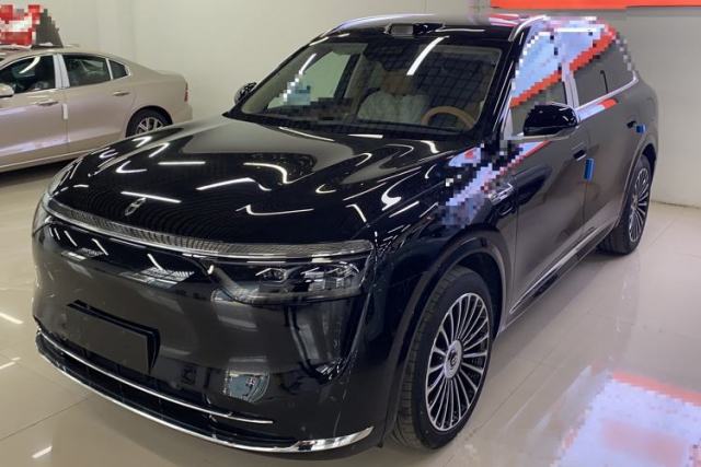 Ojetý Hima AITO M8 2025 Extended-Range Max+ Version 53.4 kWh 6-Seater Edition