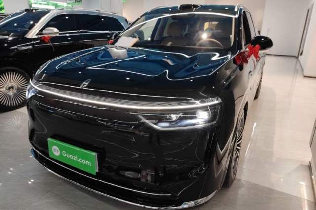 Used Hima AITO M8 2025 Extended-Range Ultra Version 53.4 kWh 6-Seater Edition