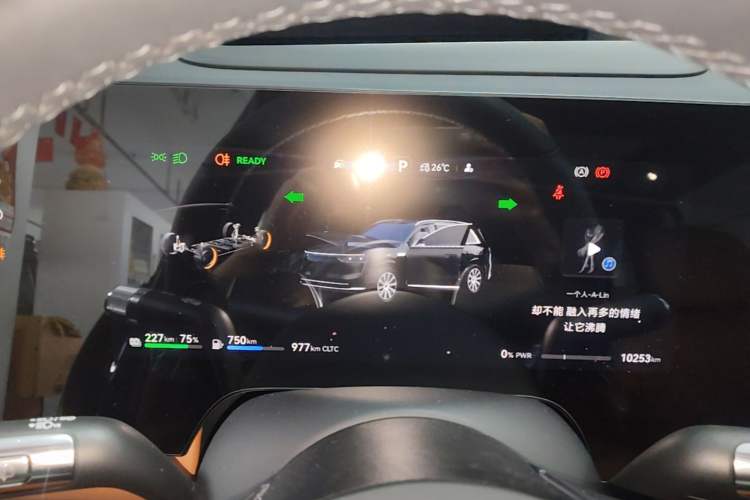 Used Hima AITO M8 2025 Extended-Range Max+ Version 53.4 kWh 5-Seater Edition Instrument Cluster