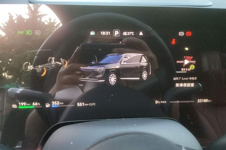Used Hima AITO M8 2025 Extended-Range Ultra Version 53.4 kWh 6-Seater Edition Instrument Cluster