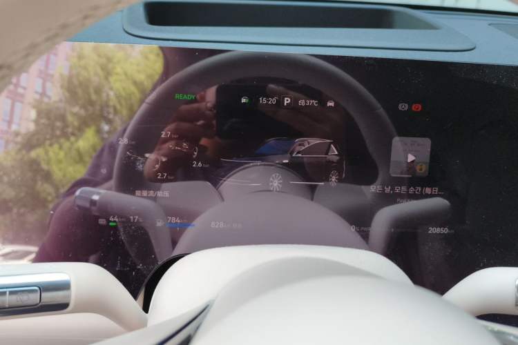 Used Hima AITO M8 2025 Extended-Range Max+ Version 53.4 kWh 6-Seater Edition Instrument Cluster