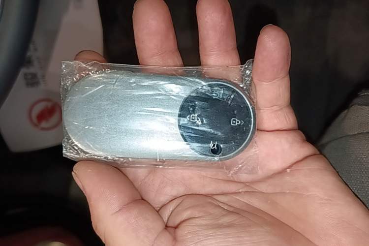 Used Hima AITO M8 2025 Extended-Range Max+ Version 53.4 kWh 5-Seater Edition Interior 1