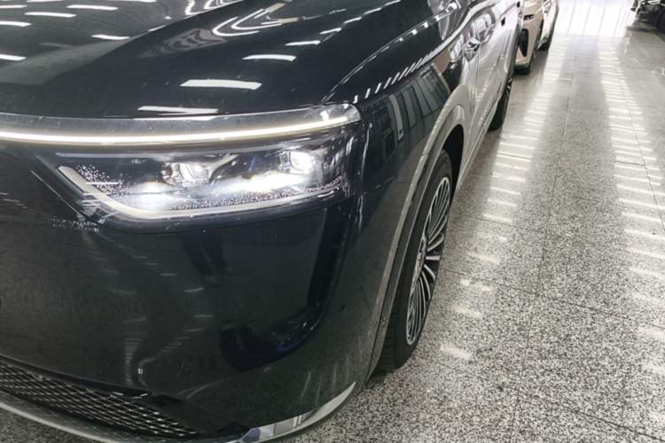 Used Hima AITO M8 2025 Model Pure Electric Max+ Five-Seat Long-Range Version Left Front Headlight