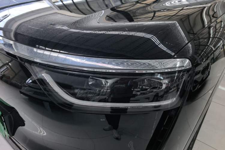 Used Hima AITO M8 2025 Model Pure Electric Max+ Five-Seat Long-Range Version Left Front Headlight