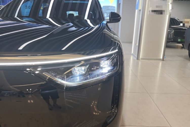 Used Hima AITO M8 2025 Extended-Range Max+ Version 53.4 kWh 6-Seater Edition Left Front Headlight