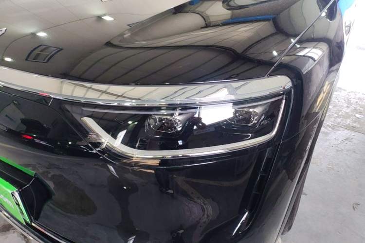 Used Hima AITO M8 2025 Extended-Range Max+ Version 53.4 kWh 5-Seater Edition Left Front Headlight