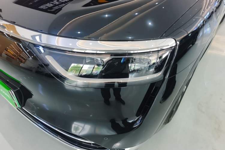 Used Hima AITO M8 2025 Extended-Range Max+ Version 53.4 kWh 5-Seater Edition Left Front Headlight