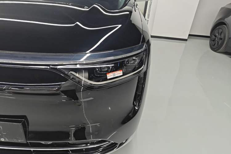 Used Hima AITO M8 2025 Extended-Range Max+ Version 53.4 kWh 5-Seater Edition Left Front Headlight