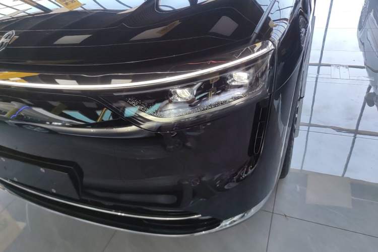 Used Hima AITO M8 2025 Extended-Range Max+ Version 53.4 kWh 5-Seater Edition Left Front Headlight