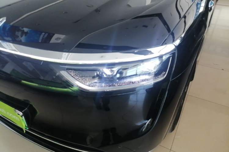 Used Hima AITO M8 2025 Extended-Range Max+ Version 53.4 kWh 5-Seater Edition Left Front Headlight
