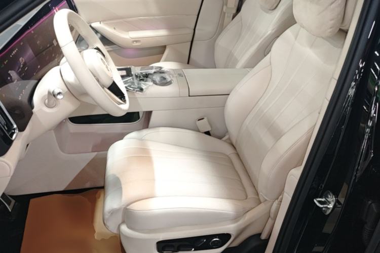 Used Hima AITO M8 2025 Extended-Range Max+ Version 53.4 kWh 5-Seater Edition Left Front Seat