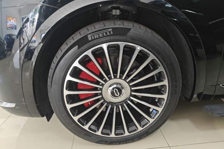 Used Hima AITO M8 2025 Extended-Range Max+ Version 53.4 kWh 6-Seater Edition Left Front Wheel Hub