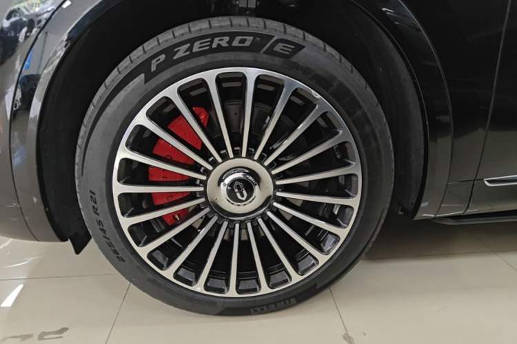 Used Hima AITO M8 2025 Extended-Range Max+ Version 53.4 kWh 6-Seater Edition Left Front Wheel Hub