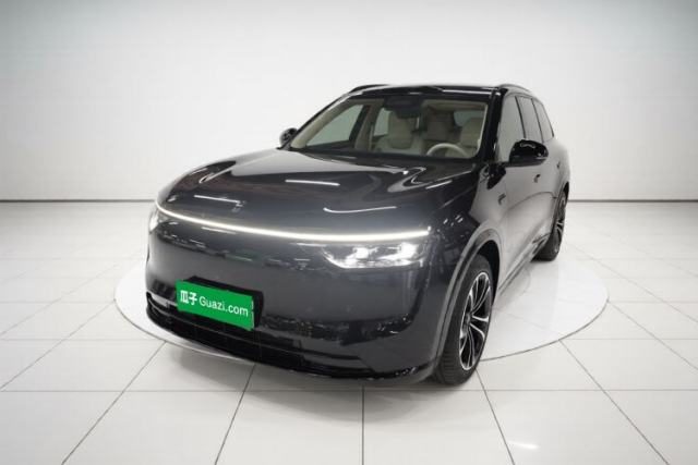 Używany Hima AITO M8 2025 Extended-Range Max+ Version 53.4 kWh 5-Seater Edition