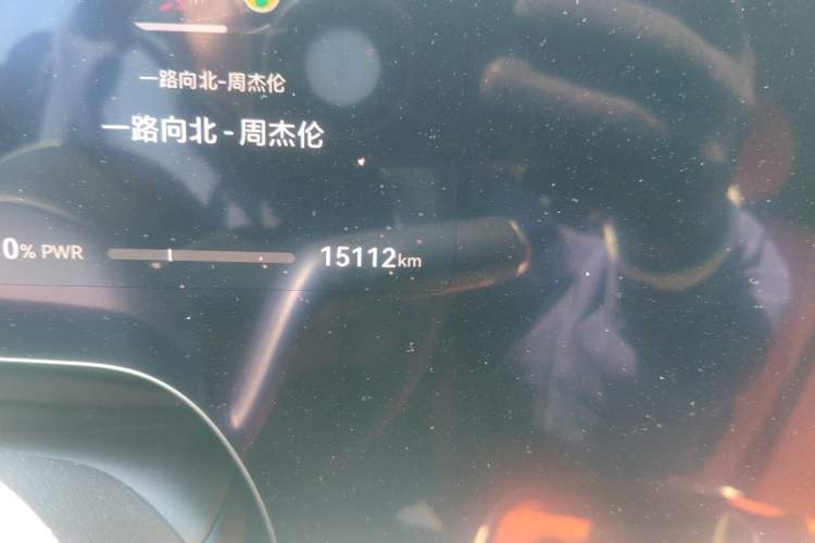 Used Hima AITO M8 2025 Extended-Range Max Version 37 kWh 5-Seater Odometer Close Up