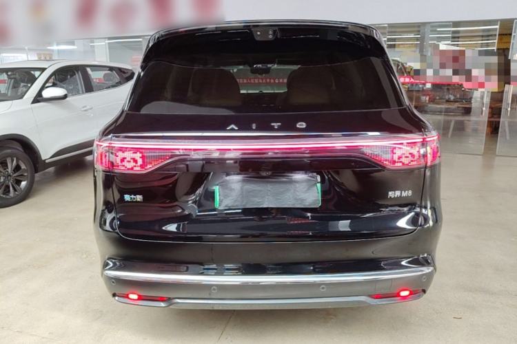 Used Hima AITO M8 2025 Extended-Range Max+ Version 53.4 kWh 6-Seater Edition Rear