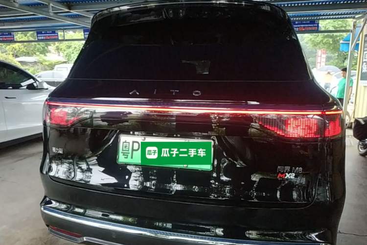 Used Hima AITO M8 2025 Extended-Range Max+ Version 53.4 kWh 6-Seater Edition Rear