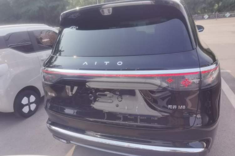 Used Hima AITO M8 2025 Extended-Range Max+ Version 53.4 kWh 5-Seater Edition Rear
