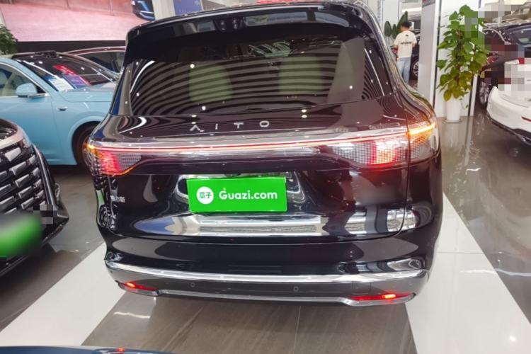 Used Hima AITO M8 2025 Extended-Range Max+ Version 53.4 kWh 6-Seater Edition Rear