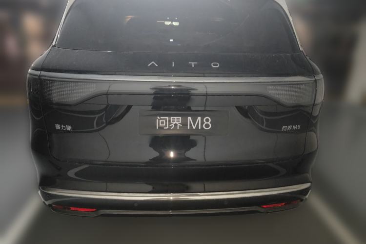 Used Hima AITO M8 2025 Extended-Range Max+ Version 53.4 kWh 6-Seater Edition Rear