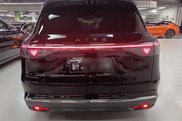 Used Hima AITO M8 2025 Extended-Range Max+ Version 53.4 kWh 6-Seater Edition Rear
