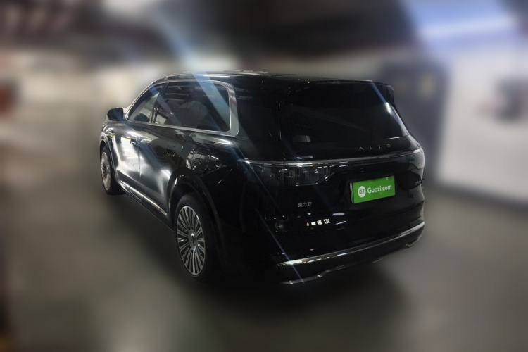 Used Hima AITO M8 2025 Extended-Range Ultra Version 53.4 kWh 6-Seater Edition Rear Left 45 Deg