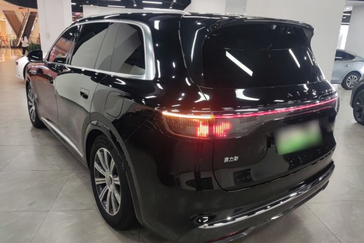 Used Hima AITO M8 2025 Extended-Range Max+ Version 53.4 kWh 5-Seater Edition Rear Left 45 Deg