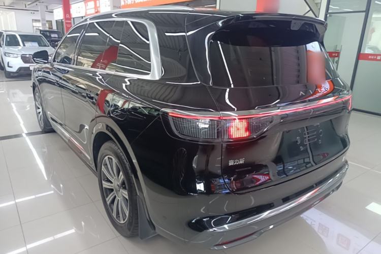 Used Hima AITO M8 2025 Extended-Range Max+ Version 53.4 kWh 6-Seater Edition Rear Left 45 Deg