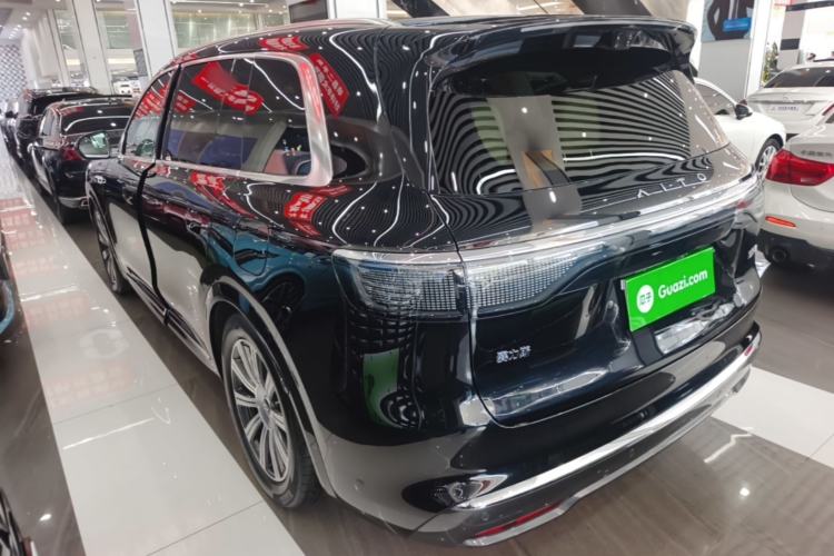 Used Hima AITO M8 2025 Extended-Range Max+ Version 53.4 kWh 6-Seater Edition Rear Left 45 Deg