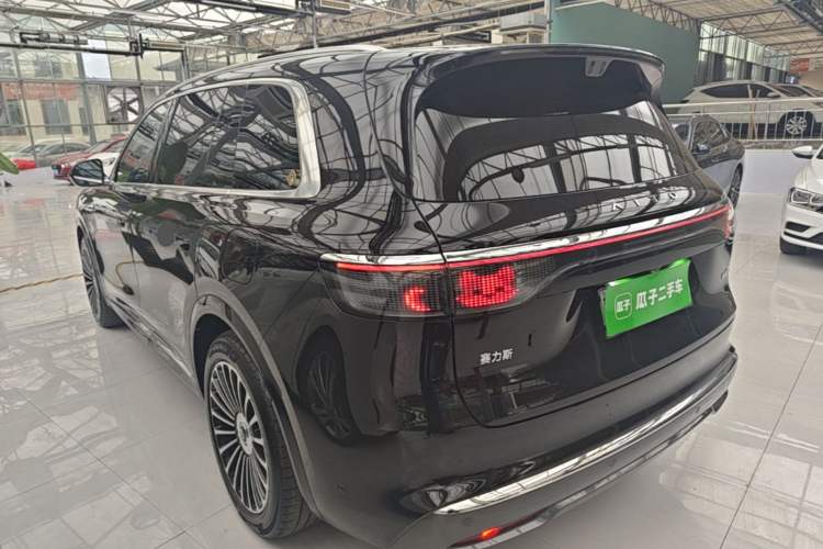 Used Hima AITO M8 2025 Extended-Range Max+ Version 53.4 kWh 5-Seater Edition Rear Left 45 Deg