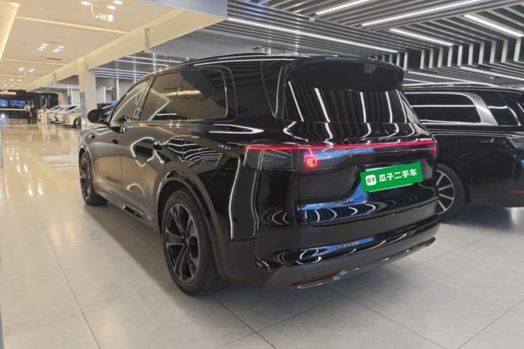 Used Hima AITO M8 2025 Extended-Range Max+ Version 53.4 kWh 6-Seater Edition Rear Left 45 Deg