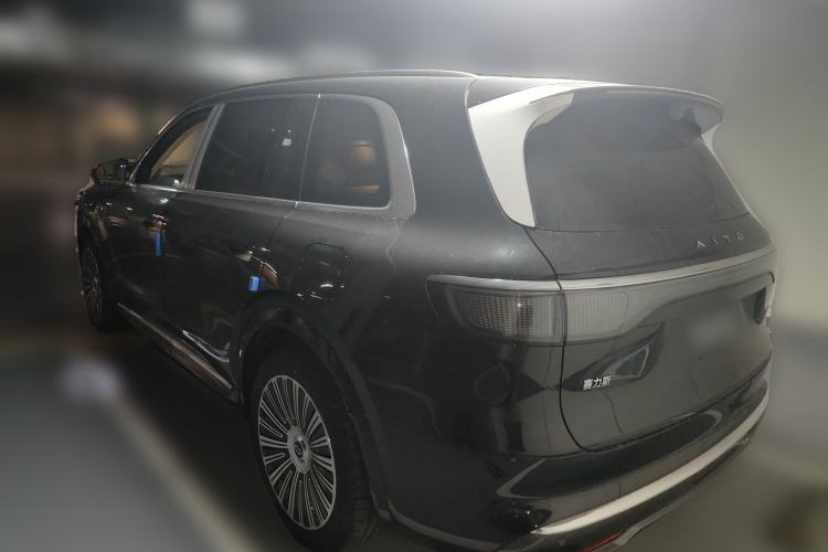 Used Hima AITO M8 2025 Extended-Range Max+ Version 53.4 kWh 6-Seater Edition Rear Left 45 Deg