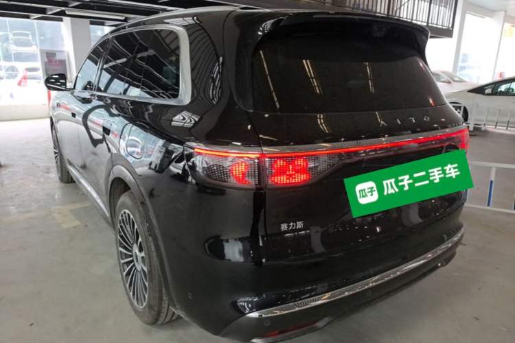 Used Hima AITO M8 2025 Extended-Range Max+ Version 53.4 kWh 5-Seater Edition Rear Left 45 Deg