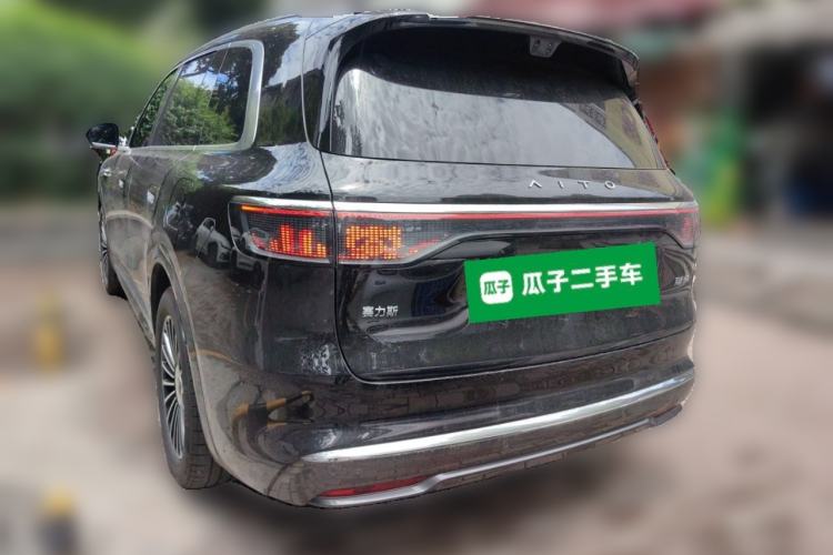Used Hima AITO M8 2025 Extended-Range Ultra Version 53.4 kWh 6-Seater Edition Rear Left 45 Deg