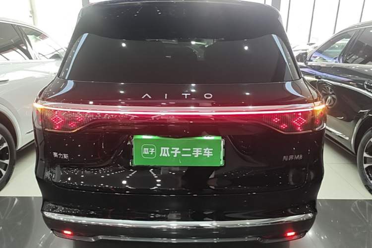 Used Hima AITO M8 2025 Extended-Range Max+ Version 53.4 kWh 5-Seater Edition Rear