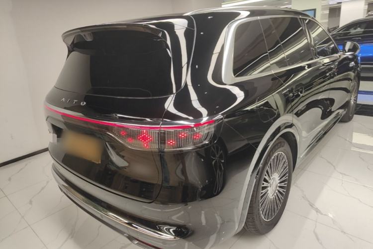 Used Hima AITO M8 2025 Extended-Range Max+ Version 53.4 kWh 5-Seater Edition Rear Right 45 Deg