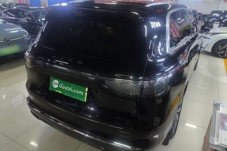 Used Hima AITO M8 2025 Extended-Range Max+ Version 53.4 kWh 6-Seater Edition Rear Right 45 Deg