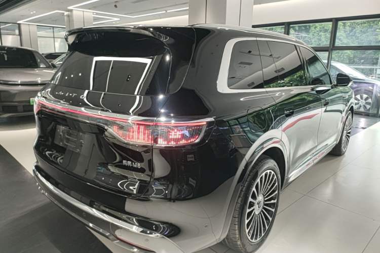 Used Hima AITO M8 2025 Extended-Range Max+ Version 53.4 kWh 5-Seater Edition Rear Right 45 Deg
