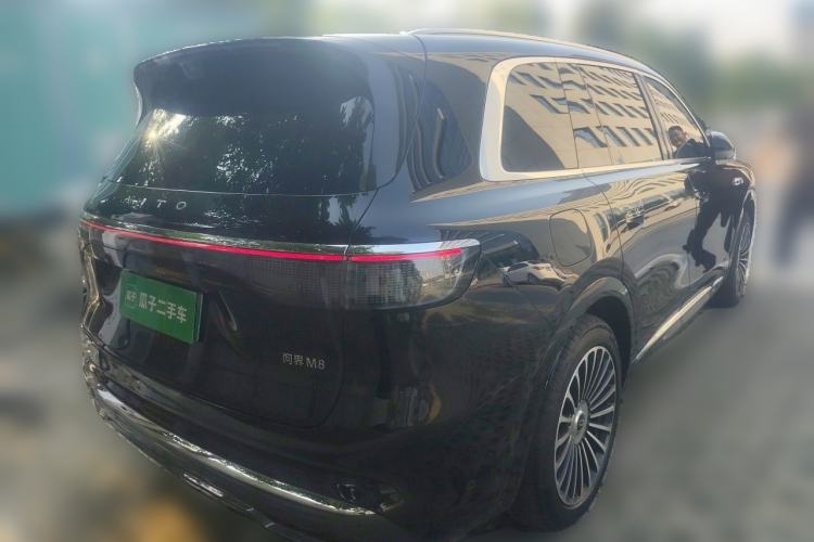 Used Hima AITO M8 2025 Extended-Range Max+ Version 53.4 kWh 6-Seater Edition Rear Right 45 Deg