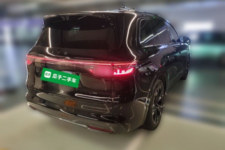 Used Hima AITO M8 2025 Extended-Range Ultra Version 53.4 kWh 5-Seater Edition Rear Right 45 Deg