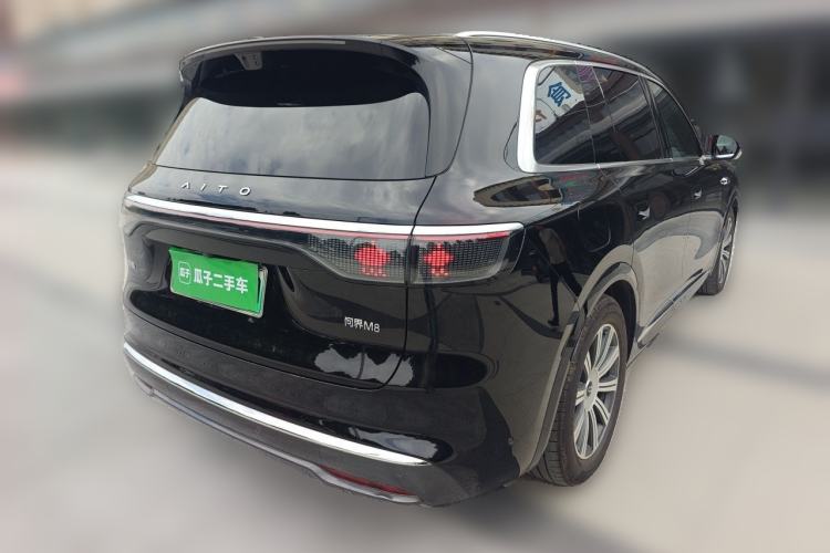 Used Hima AITO M8 2025 Extended-Range Ultra Version 53.4 kWh 6-Seater Edition Rear Right 45 Deg