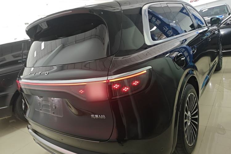 Used Hima AITO M8 2025 Extended-Range Max+ Version 53.4 kWh 6-Seater Edition Rear Right 45 Deg