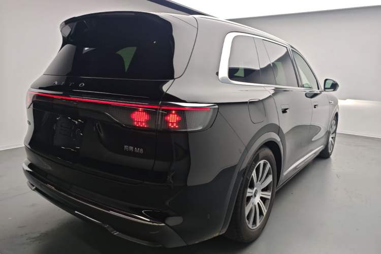 Used Hima AITO M8 2025 Extended-Range Max+ Version 53.4 kWh 6-Seater Edition Rear Right 45 Deg