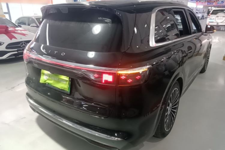 Used Hima AITO M8 2025 Extended-Range Max+ Version 53.4 kWh 5-Seater Edition Rear Right 45 Deg