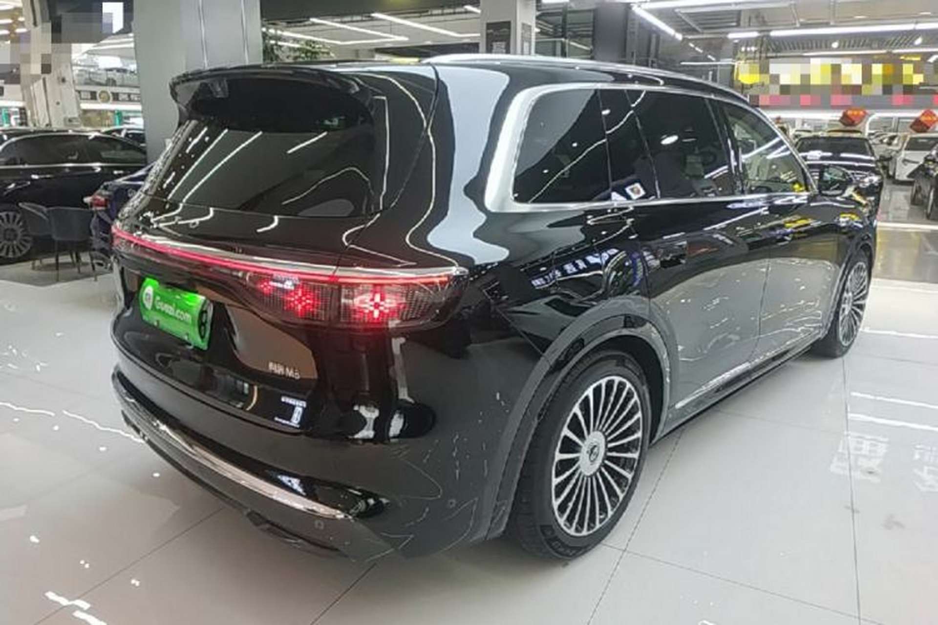 Used Hima AITO M8 2025 Extended-Range Ultra Version 53.4 kWh 6-Seater Edition Rear Right 45 Deg