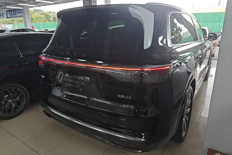 Used Hima AITO M8 2025 Extended-Range Max Version 37 kWh 5-Seater Rear Right 45 Deg